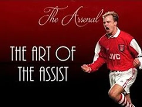 Dennis Bergkamp, người làm cho bóng đá trở nên thật giản đơn