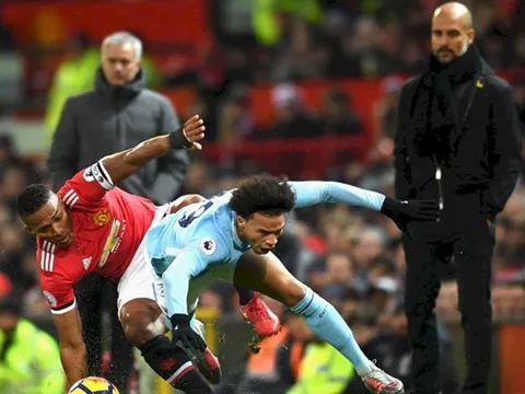 Derby Manchester và cơ hội vàng của MU