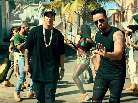 Hành trình trở thành bài hát nổi tiếng trên sân bóng của Despacito