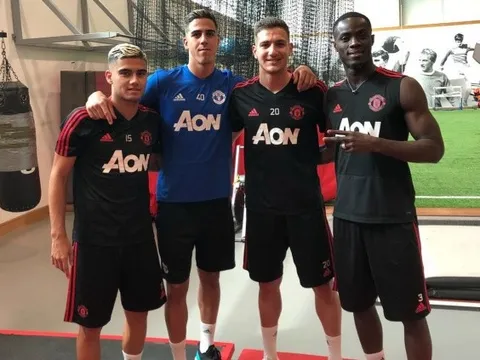 Diogo Dalot sẽ mặc áo số mấy ở Man Utd?