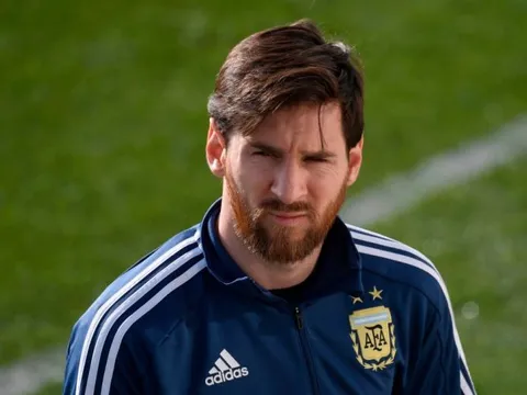 Diego Costa: 'Argentina nên cảm ơn vì Chúa tạo ra Messi'
