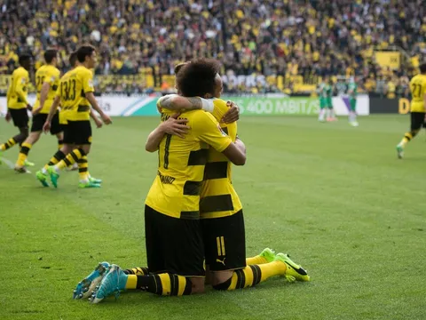 Điểm nóng Dortmund vs Frankfurt: Ai cản nổi song sát Auba-Reus?