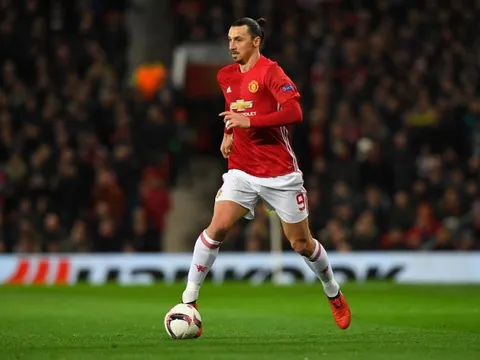 Điểm tin chiều 12/07: Ibra đem tin vui đến M.U; James bị người Real "ném đá"