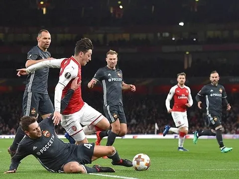 Điểm tin sáng 06/04: Milan "thưởng" Gattuso, Ozil phấn khích sau đại công