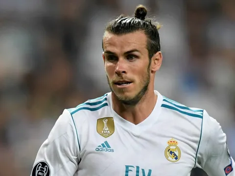 Điểm tin tối 01/04: M.U càn quét chợ Hè, đổi Martial lấy Bale