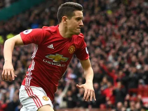 Điểm tin tối 16/07: M.U chốt vụ Herrera; Real 'trảm' Bale, đón Mbappe