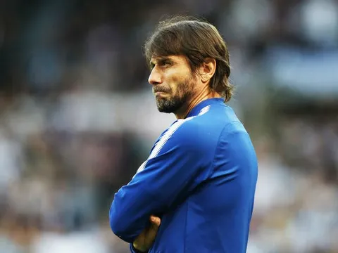 Điểm tin tối 21/05: Siêu tiền đạo tới M.U; Chelsea 'trảm' Conte