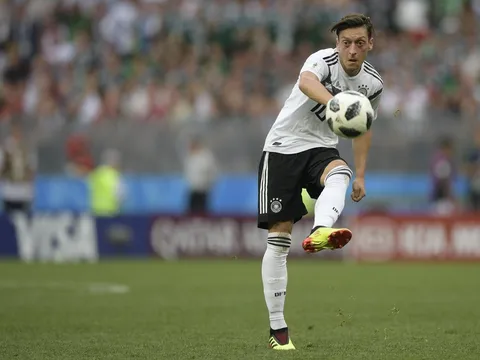 Ozil từ giã, tuyển Đức mất 'chân kiến tạo' tốt nhất World Cup 2018