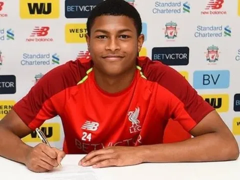 Liverpool 'trói chân' thành công thần đồng nước Anh