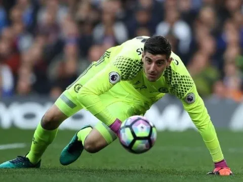 NÓNG: Real hoàn tất hợp đồng 6 năm với Courtois vào ngày mai