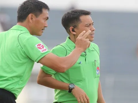 HLV Lê Huỳnh Đức: “Trọng tài thích thể hiện”