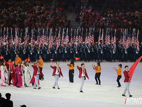 Đoàn Thể thao Việt Nam nổi bật tại lễ khai mạc SEA Games 29