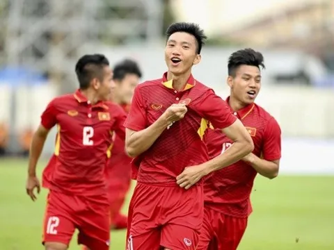 Đoàn Văn Hậu “lớn nhanh” như Thánh Gióng, tỏa sáng SEA Games
