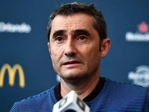 Đối thoại Valverde: 'Đừng vội chỉ trích Paulinho'
