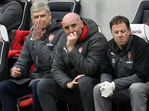 Dọn đường Arteta, Arsenal sa thải hàng loạt HLV