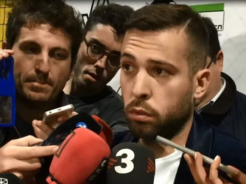 Đồng đội khẳng định Neymar hạnh phúc tại Barca