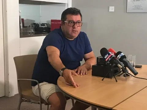 Đối thoại Mino Raiola: 'Tôi và Donnarumma bị đe dọa bằng cái chết!'
