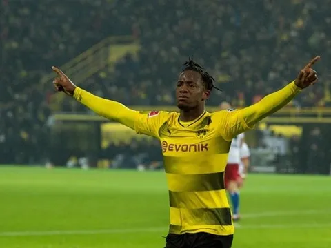 Dortmund gặp khó khi muốn mua đứt Batshuayi