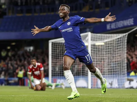 Bất mãn với Celtic, Chelsea đòi lại "măng non"