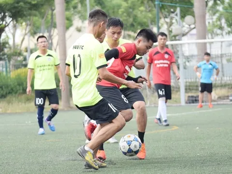 Khai mạc Giải Bóng đá Báo chí miền Trung lần thứ V: Thắm tình nhân văn và hữu nghị
