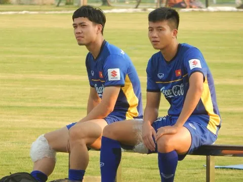 Bó kín gối Công Phượng chưa thể vào sân cùng U23 Việt Nam