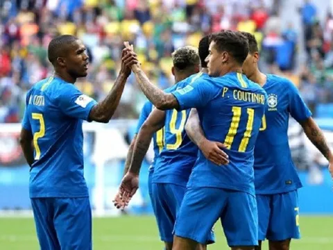 ĐT Brazil: Yếu tố bất ngờ mang tên Douglas Costa