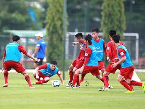 ĐT U22 Việt Nam: Công Phượng khen ngợi đàn em Quang Hải