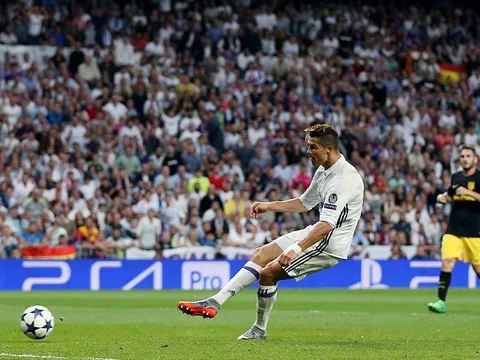 Dư âm Real Madrid 3-0 Atletico Madrid: 'Hạt sạn' trọng tài