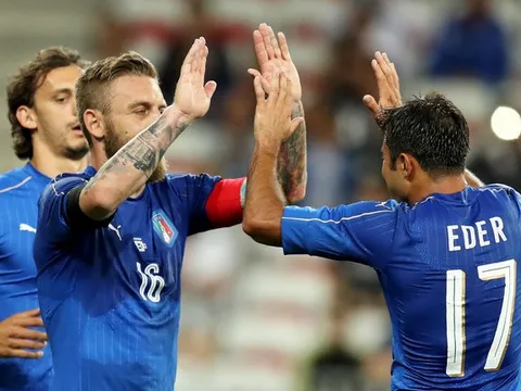 Eder phá lưới Uruguay bằng pha chạm bóng tinh tế