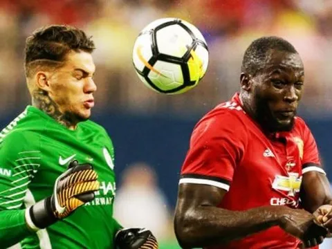 Ederson Moraes thể hiện ra sao vs Man Utd?