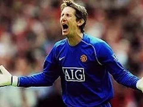 Edwin van der Sar, bức tường huyền thoại trong khung gỗ của Quỷ Đỏ