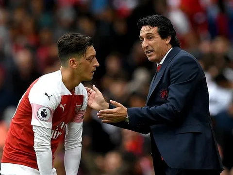 Emery chỉ ra điều Arsenal đã sai trong trận thua Man City