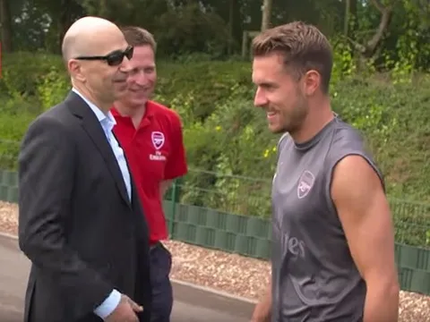 Emery "tiết lộ" nội tình Arsenal: Hé mở tương lai hai nhân vật quan trọng