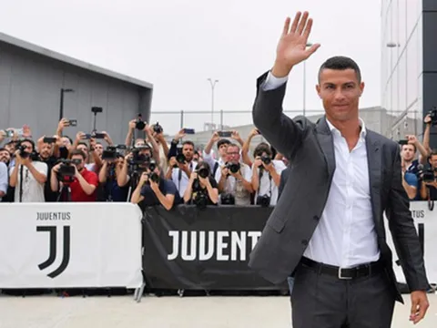 5 thách thức chờ Ronaldo tại Juventus