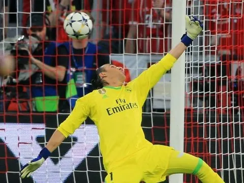 Keylor Navas: Ngày rời Bernabeu không còn xa