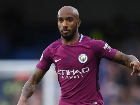 Fabian Delph: "Vợ tôi quan trọng hơn World Cup"