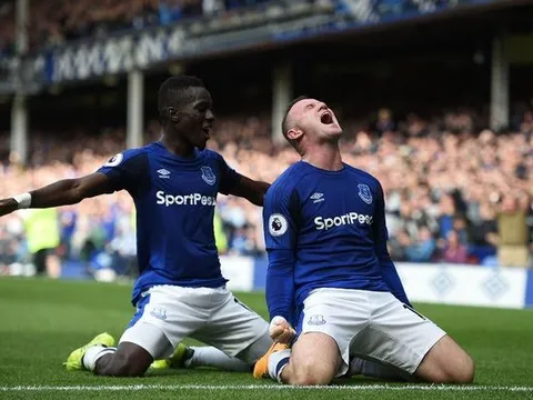 Fan Everton 'phát điên' vì nhà vua Rooney đã trở lại