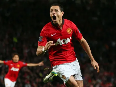 Fan Man Utd có thấy nhớ Chicharito?