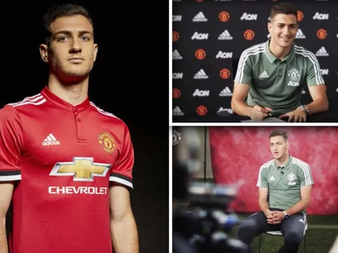 Fan Man Utd ngây ngất với chữ kí thứ 2 của CLB