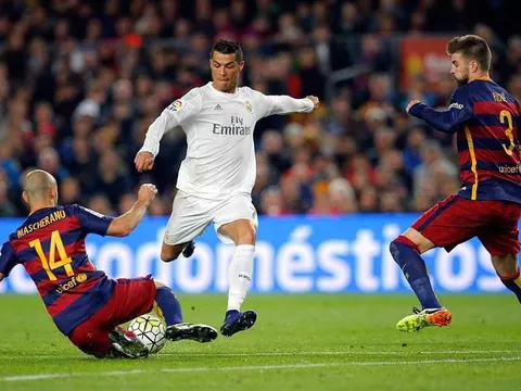 Fan Real Madrid bi quan khi Ronaldo vắng ở ở trận Siêu kinh điển