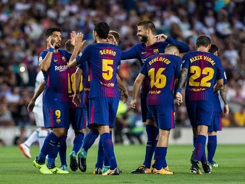 Không cần Real, Barca tự thực hiện nghi thức ăn mừng
