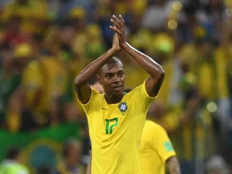 Fernandinho bị dọa giết, phân biệt chủng tộc sau thất bại của Brazil