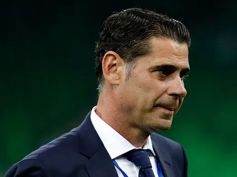 Fernando Hierro: "Chúng tôi vẫn là Tây Ban Nha của hôm qua"