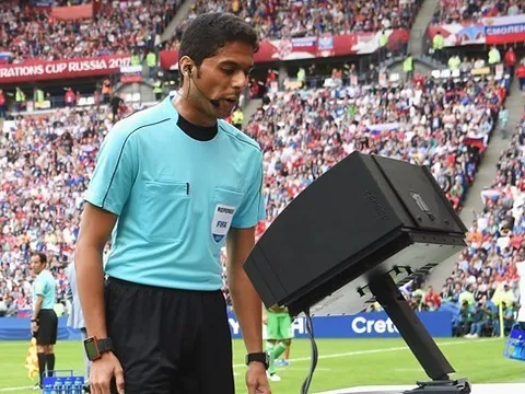 FIFA: ‘VAR đang hỗ trợ rất tốt cho trọng tài ở World Cup 2018’