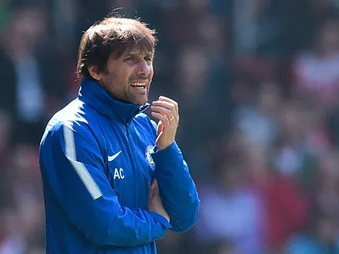 FIGC hối hận vì tiếc tiền với Conte