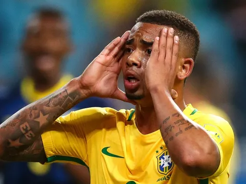 Firmino và Jesus, ai sẽ lĩnh xứng hàng công tuyển Brazil?