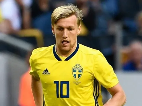 Ngôi sao Thụy Điển gửi thông điệp đến Liverpool và Arsenal giữa tin đồn chuyển nhượng