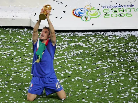 Francesco Totti & Những khoảnh khắc vĩ đại nhất sự nghiệp