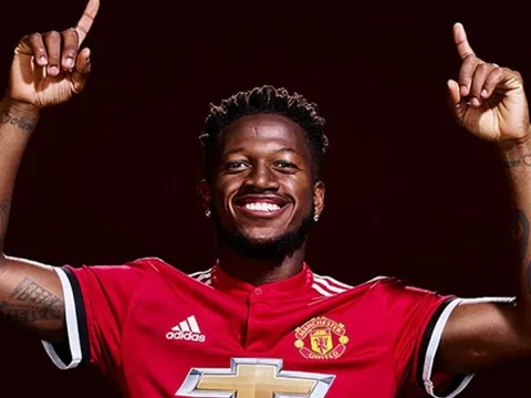 Fred & Top 10 bản HĐ đắt giá nhất lịch sử Manchester United