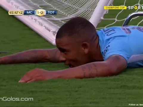 Gabriel Jesus khiến hàng thủ Tottenham chao đảo